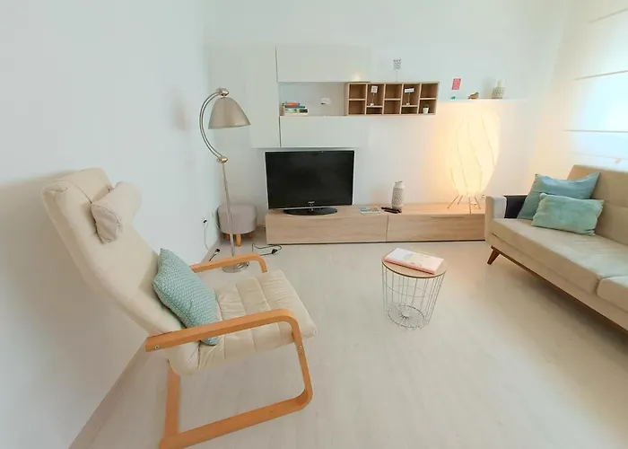 T3 Flat - Apartment *